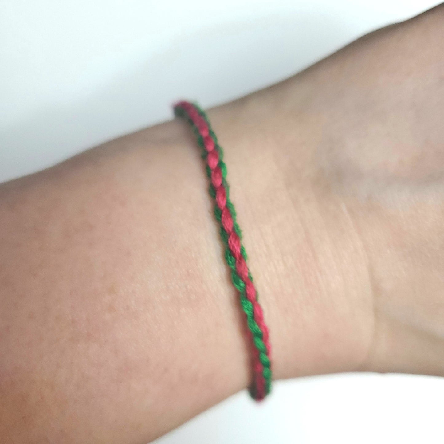 Thread Retro Friendship Bracelet. 90s style (variety of styles)