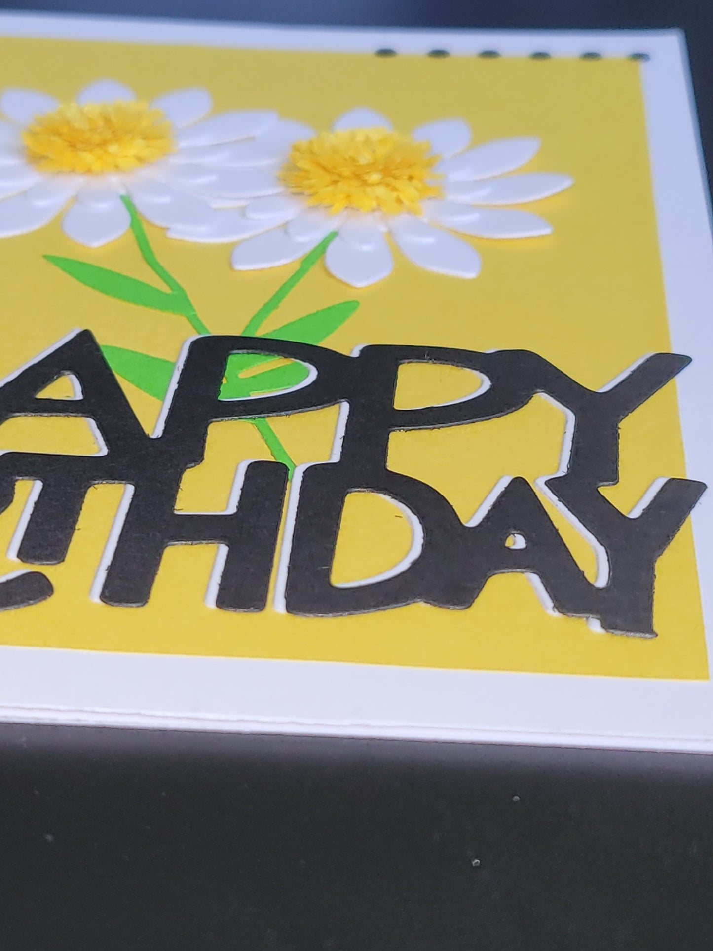 A6 Daisy Happy Birthday blank card
