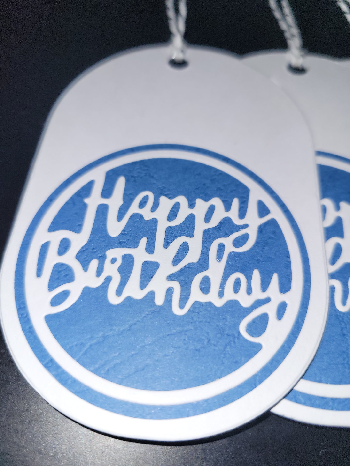 Single Oval Blue Circle inlay Happy Birthday Gift Tag.