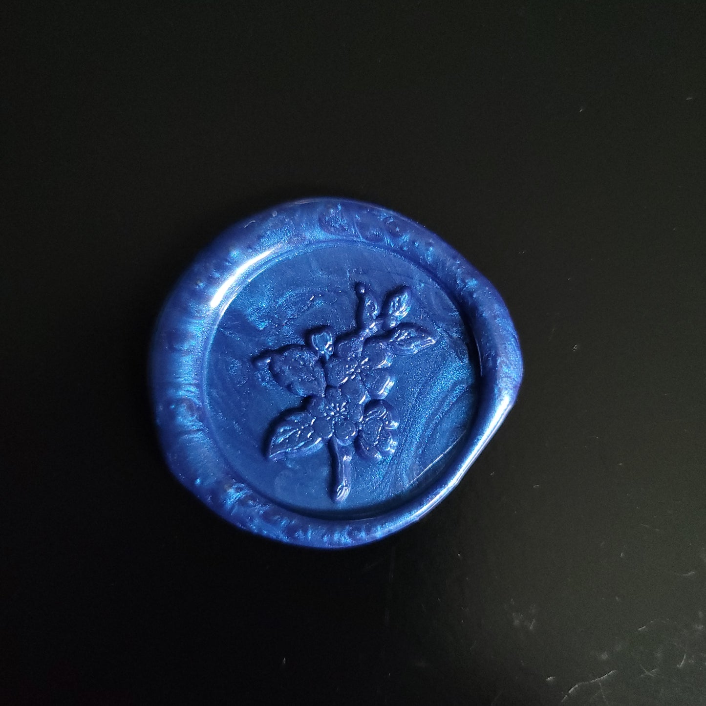 1 x single Adhesive Wax Seals - Individually hand poured and stamped. (Choose your colour & design)