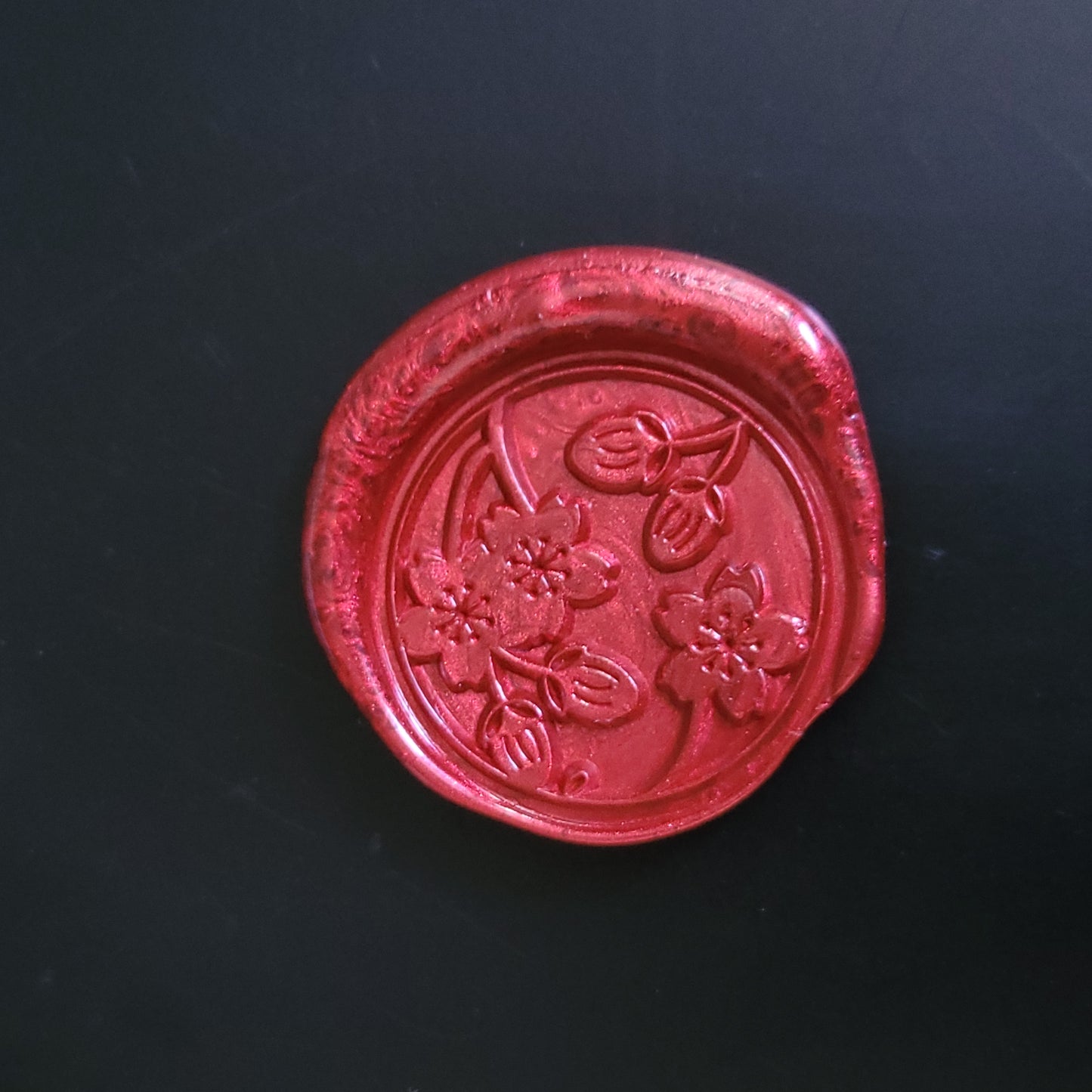1 x single Adhesive Wax Seals - Individually hand poured and stamped. (Choose your colour & design)