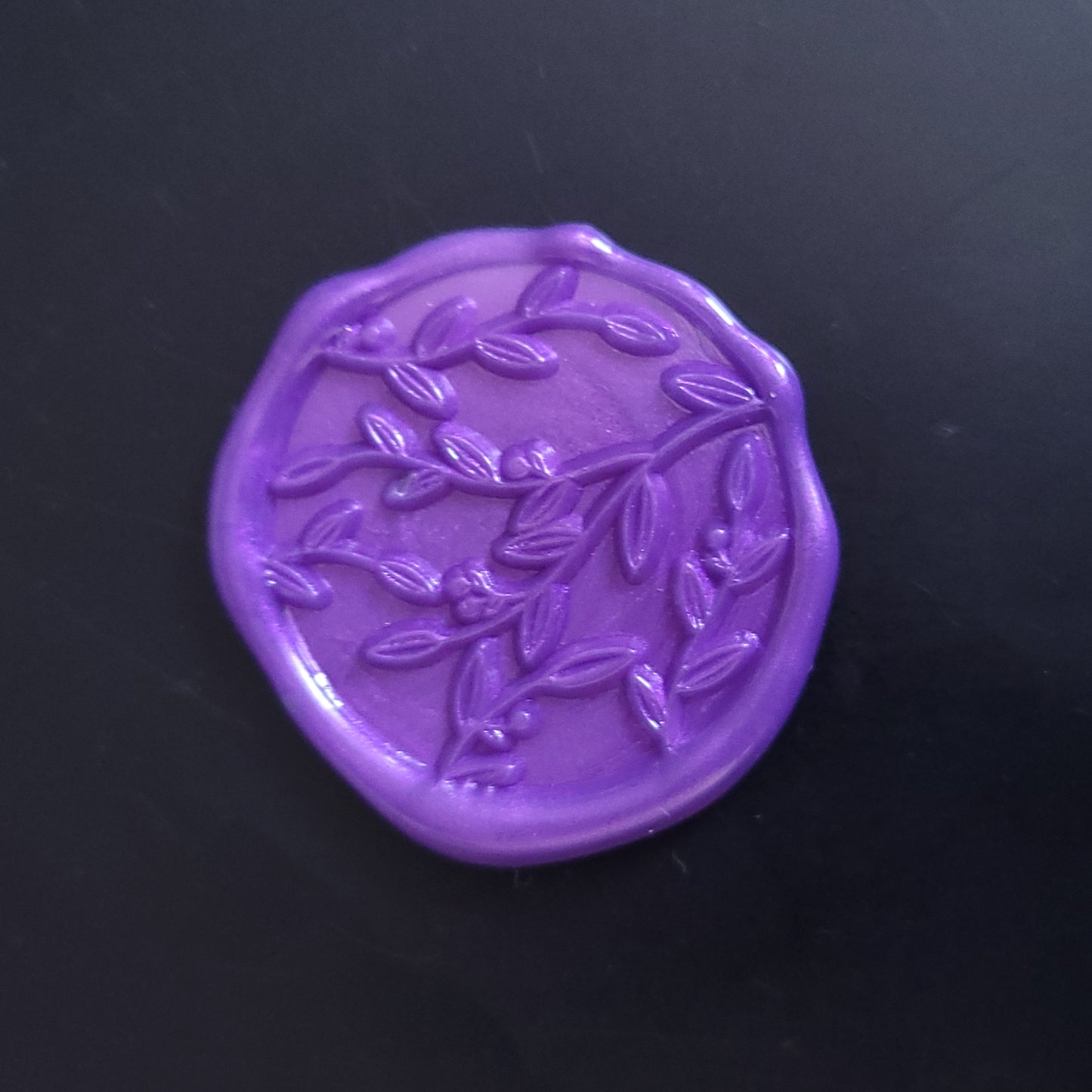 1 x single Adhesive Wax Seals - Individually hand poured and stamped. (Choose your colour & design)