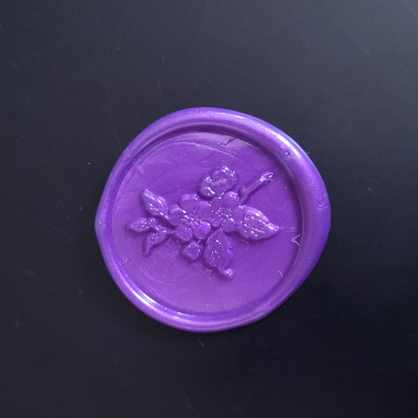 1 x single Adhesive Wax Seals - Individually hand poured and stamped. (Choose your colour & design)