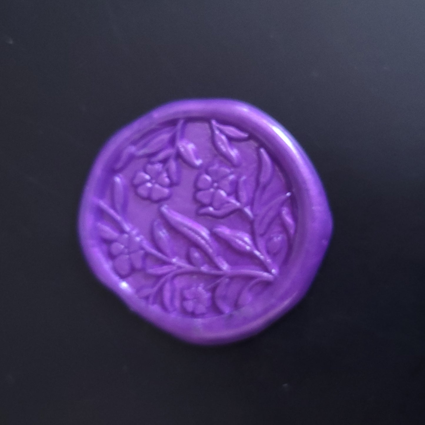 1 x single Adhesive Wax Seals - Individually hand poured and stamped. (Choose your colour & design)