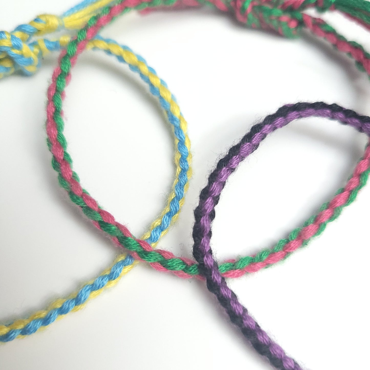 Thread Retro Friendship Bracelet. 90s style (variety of styles)
