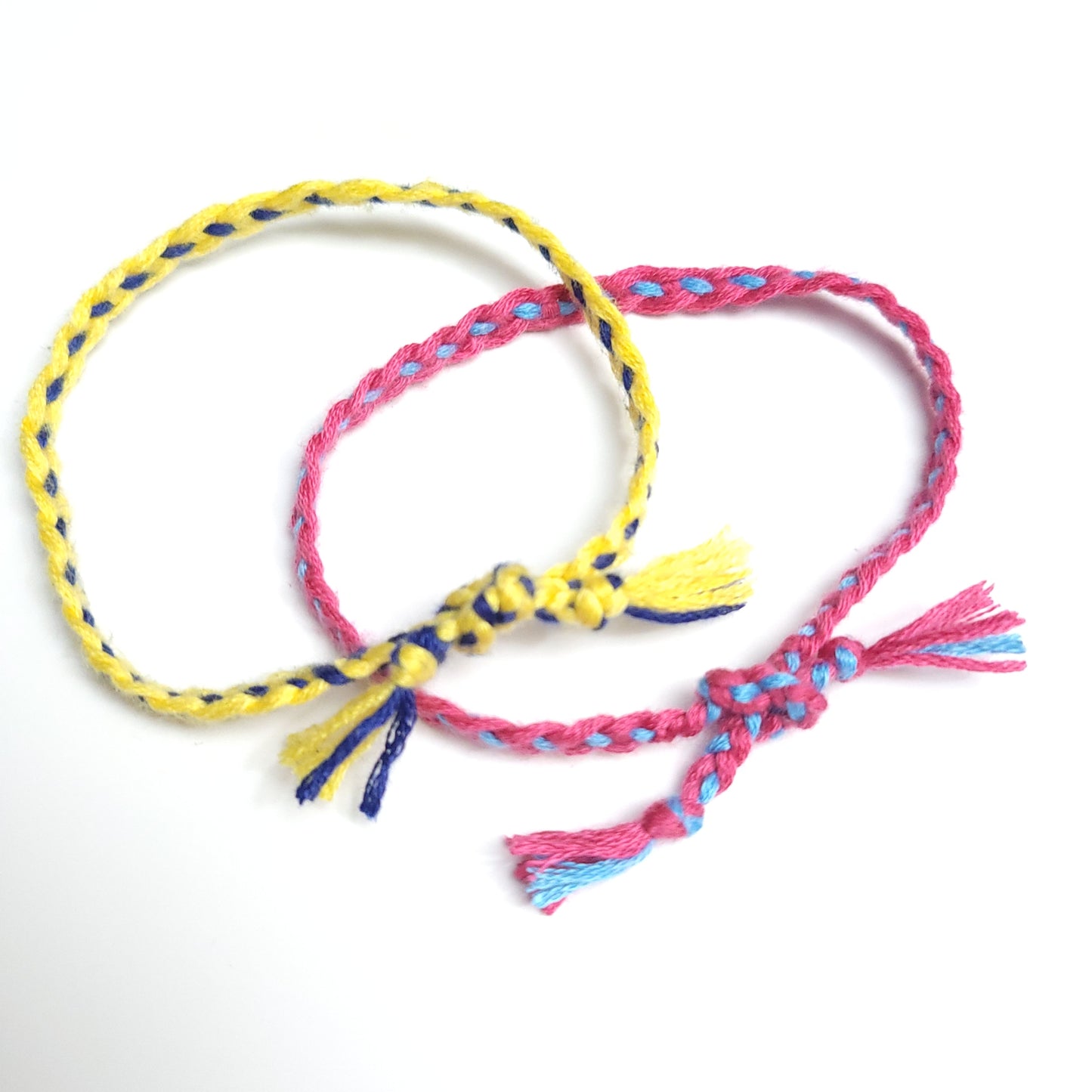 Thread Retro Friendship Bracelet. 90s style (variety of styles)