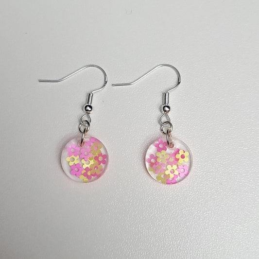 Flower sequins resin earrings - test sample - Maker's One Takers