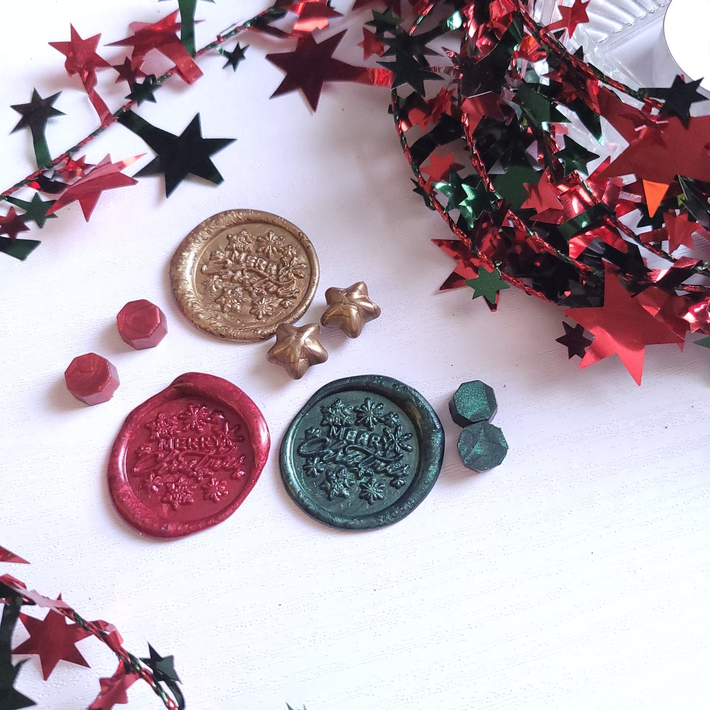 1 x single Christmas Edition Adhesive Wax Seals - Individually hand poured and stamped. (Choose your colour & design)