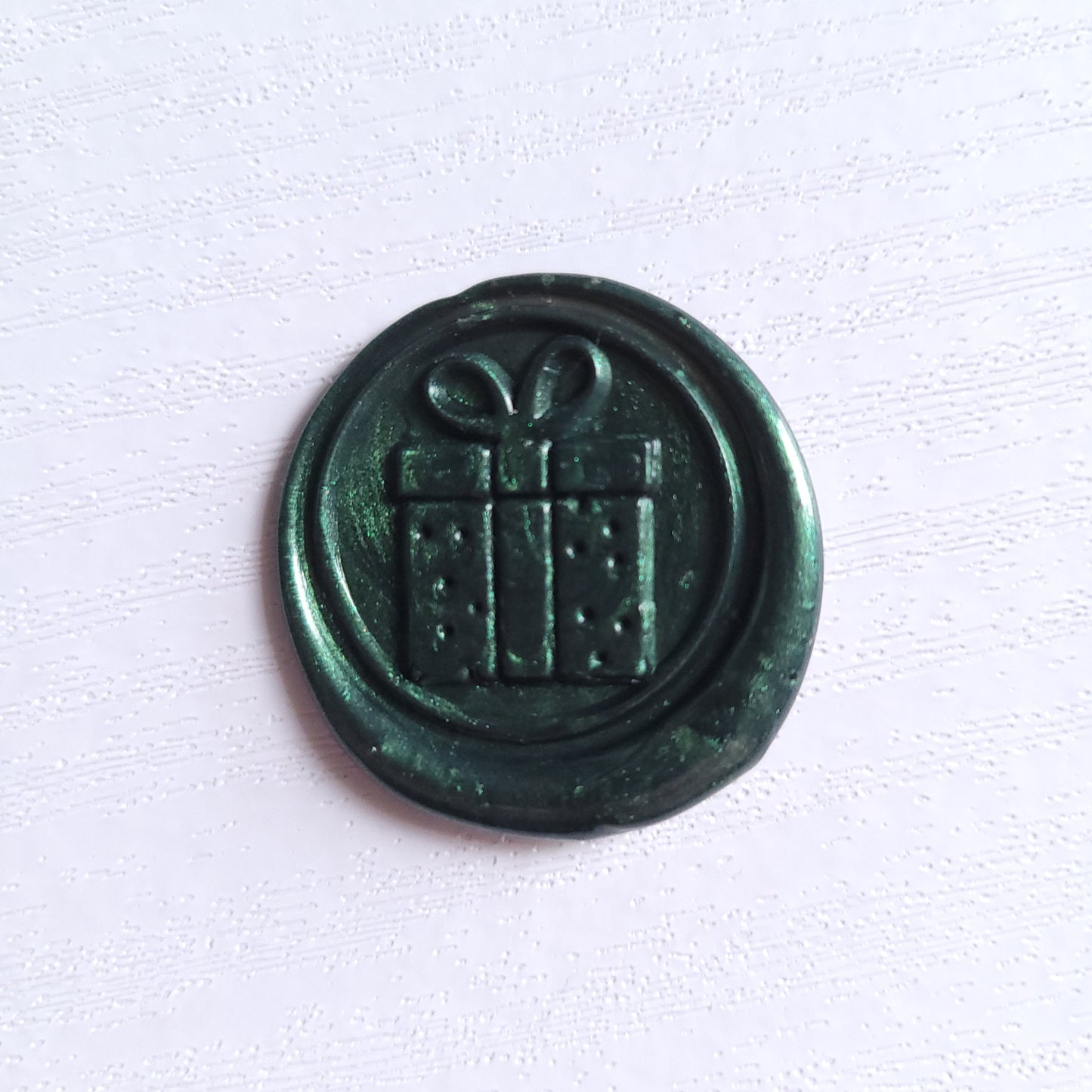 1 x single Christmas Edition Adhesive Wax Seals - Individually hand poured and stamped. (Choose your colour & design)