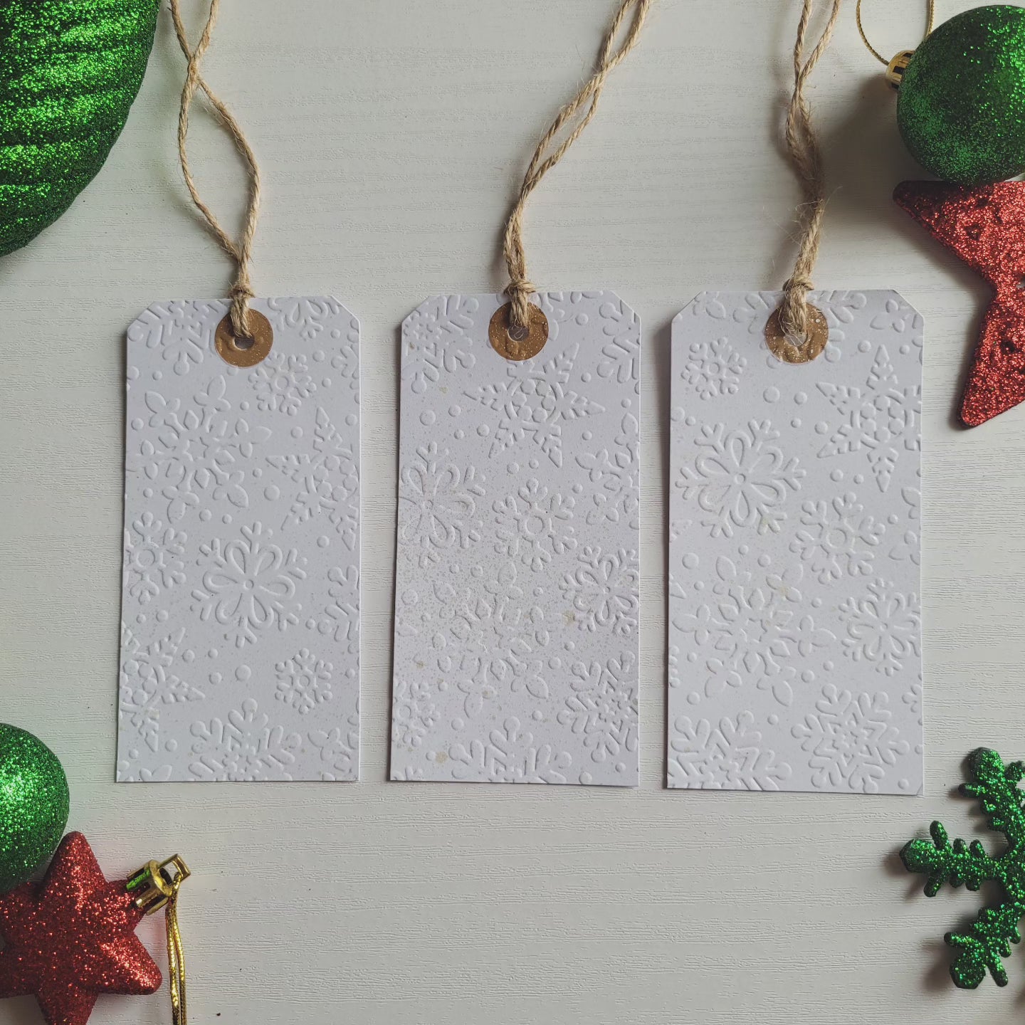 Set of 6 White Embossed Snowflake & Christmas Sentiments Gift Tags