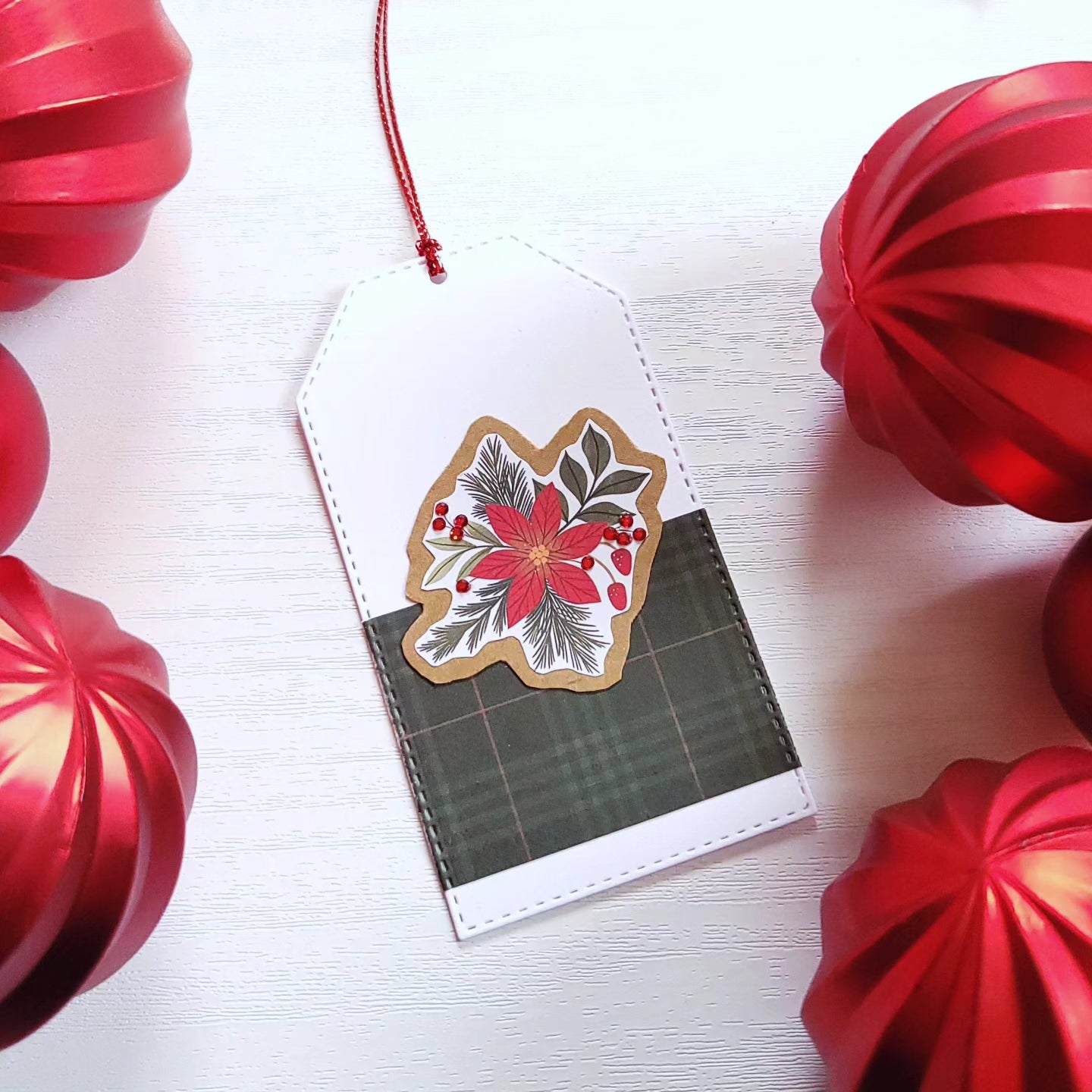 Single Country Home Christmas Gift Tag