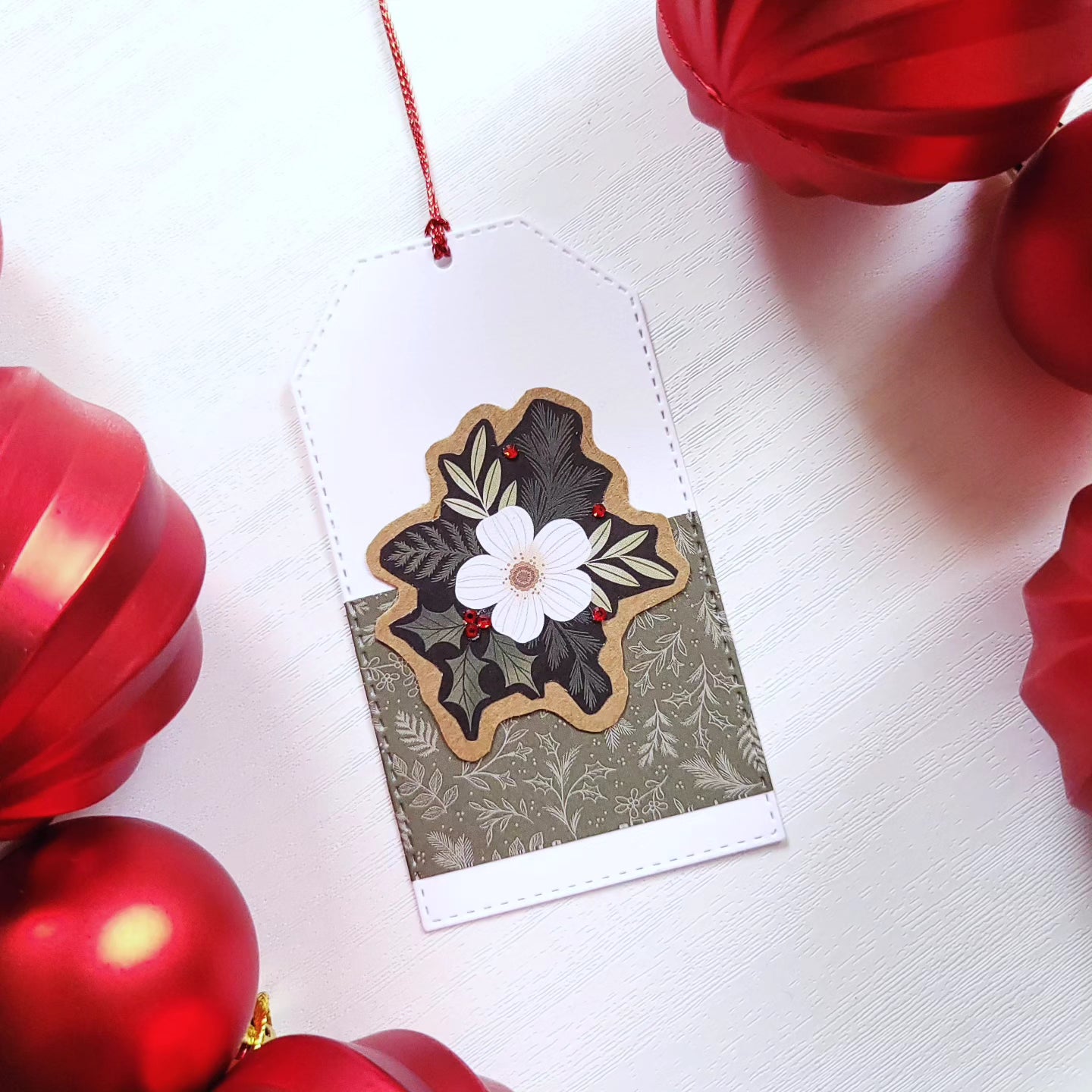 Single Country Home Christmas Gift Tag